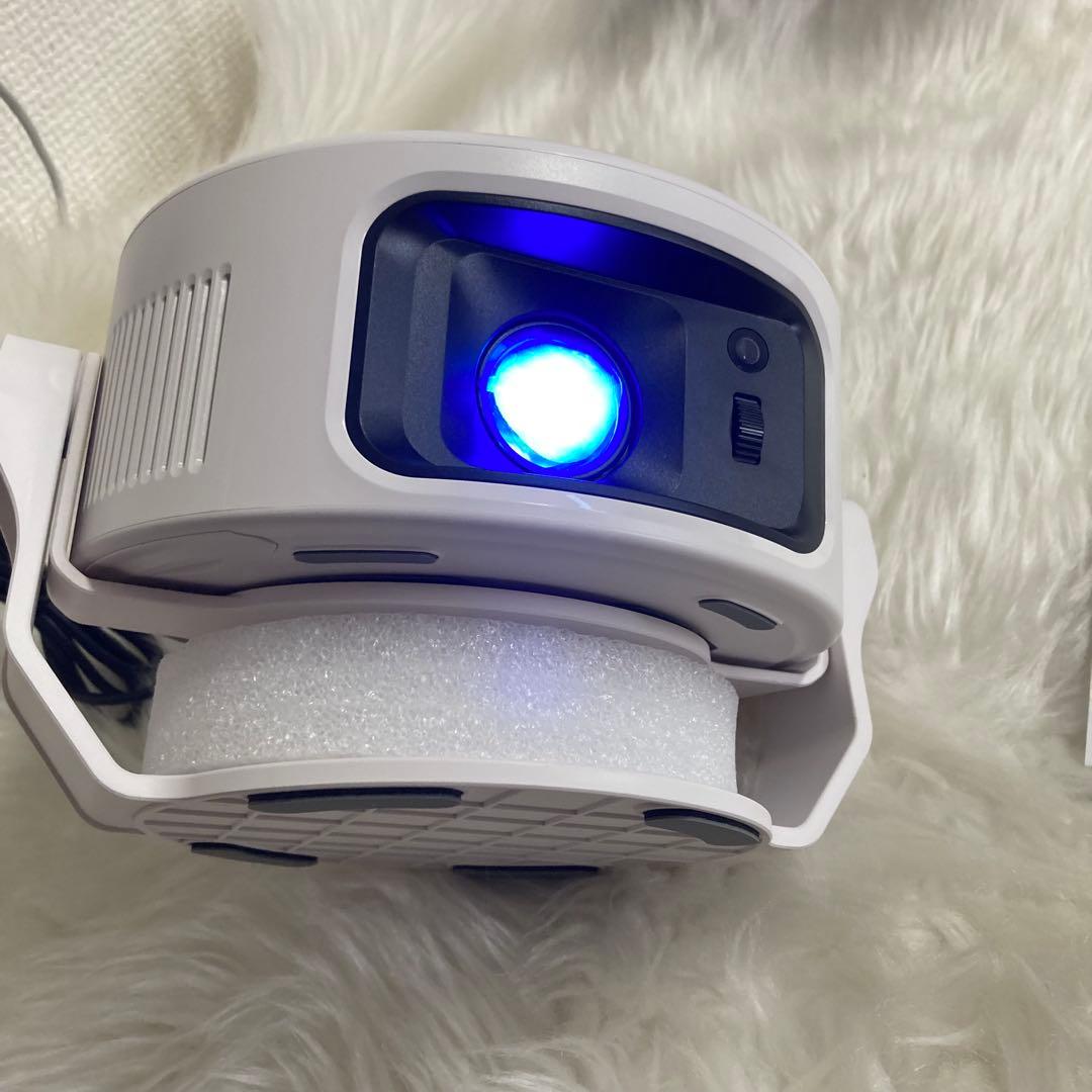 プロジェクター 家庭用 小型 1080P 8K対応 HDR高画質 TV 14.0