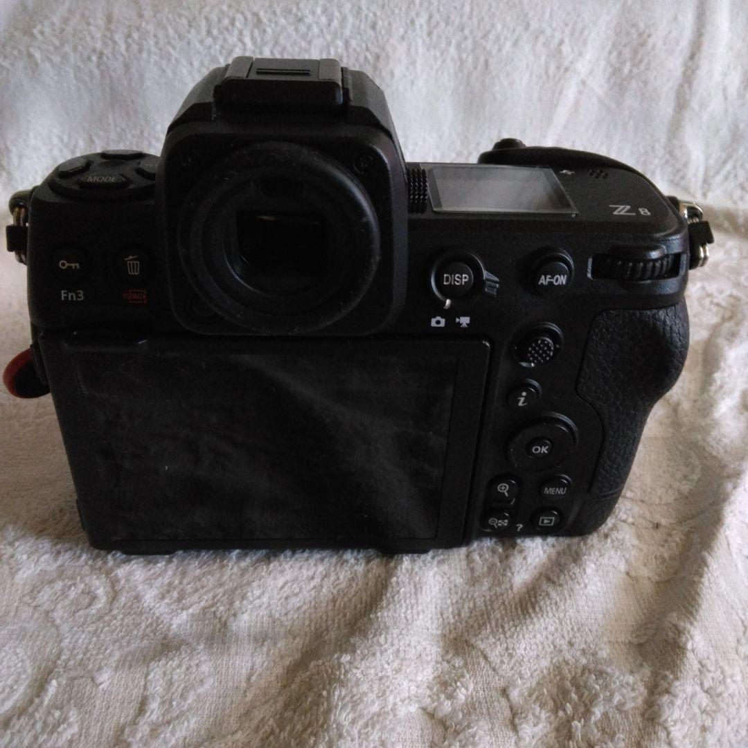 Nikon Z 8 ミラーレス一眼 本体とプログレード512ギガCFカード付