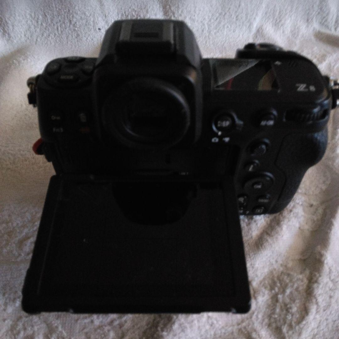 Nikon Z 8 ミラーレス一眼 本体とプログレード512ギガCFカード付