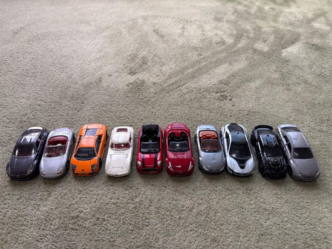 まとめ売り　トミカ120台とアンパンマンキャラクターセット