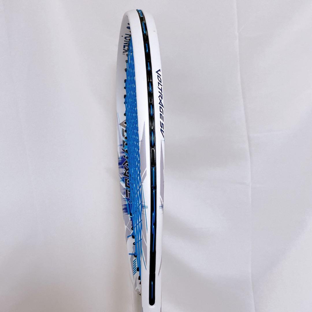 美品　YONEX ヨネックス　VOLTRAGE5V ボルトレイジ5V ホワイト