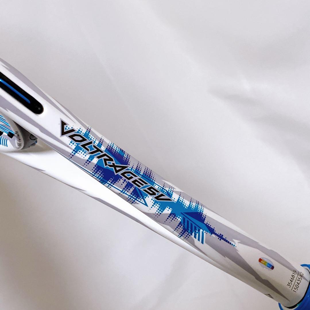 美品　YONEX ヨネックス　VOLTRAGE5V ボルトレイジ5V ホワイト