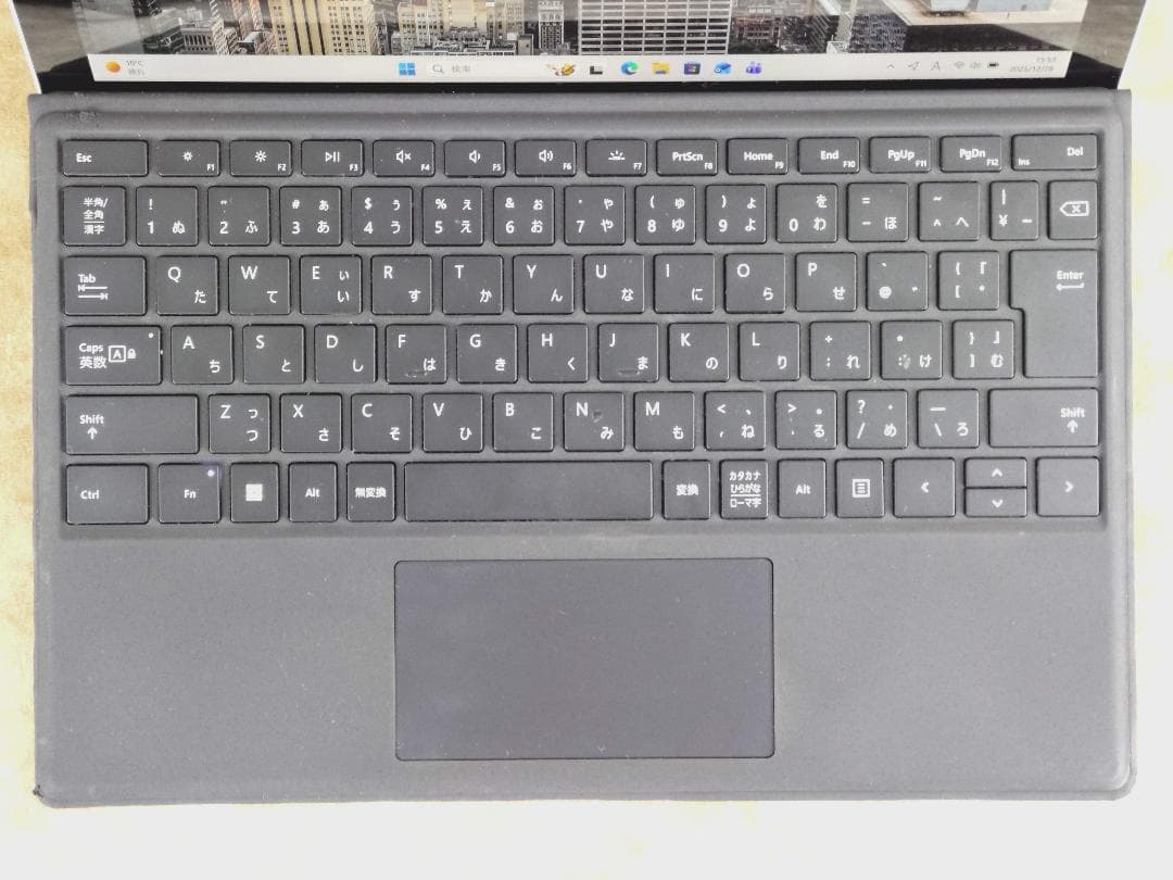 Surface Pro SIMフリー Core i5/8GB/256GB