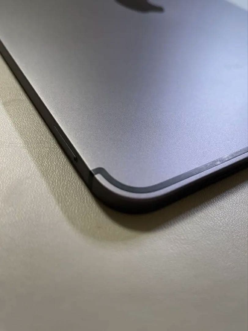 ①iPad Pro 第１世代256GB ②Apple Pencil 第2世代