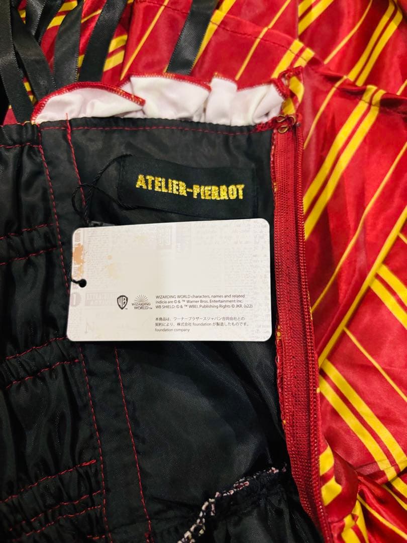 ATELIER PIERROT ハリーポッタースカート グリフィンドール
