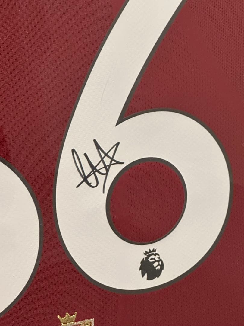 【リヴァプール】トレント・アレクサンダー＝アーノルド サイン入りユニフォーム