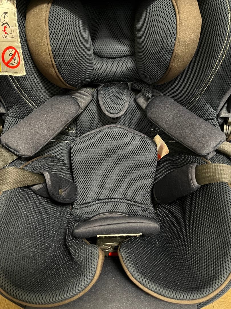 エールべべ クルット4iグランス BF883 ISOFIX