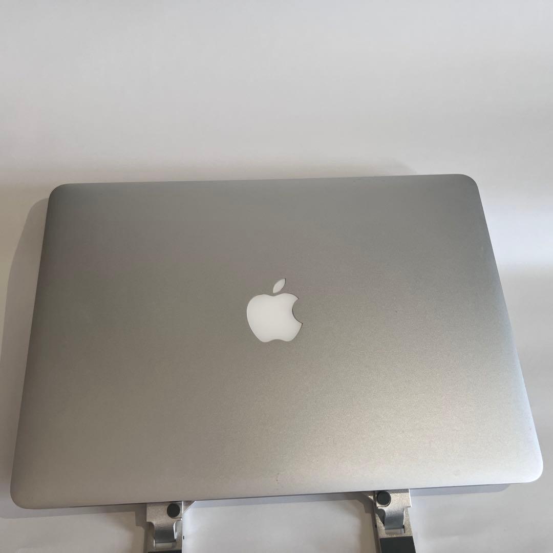 MacBook本体 Macbook Air 2013 i5 1.3ghz 4GB SSD256GB