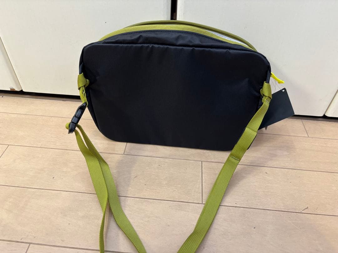 【新品】Arc'teryx ヒリアド6 クロスボディバッグ