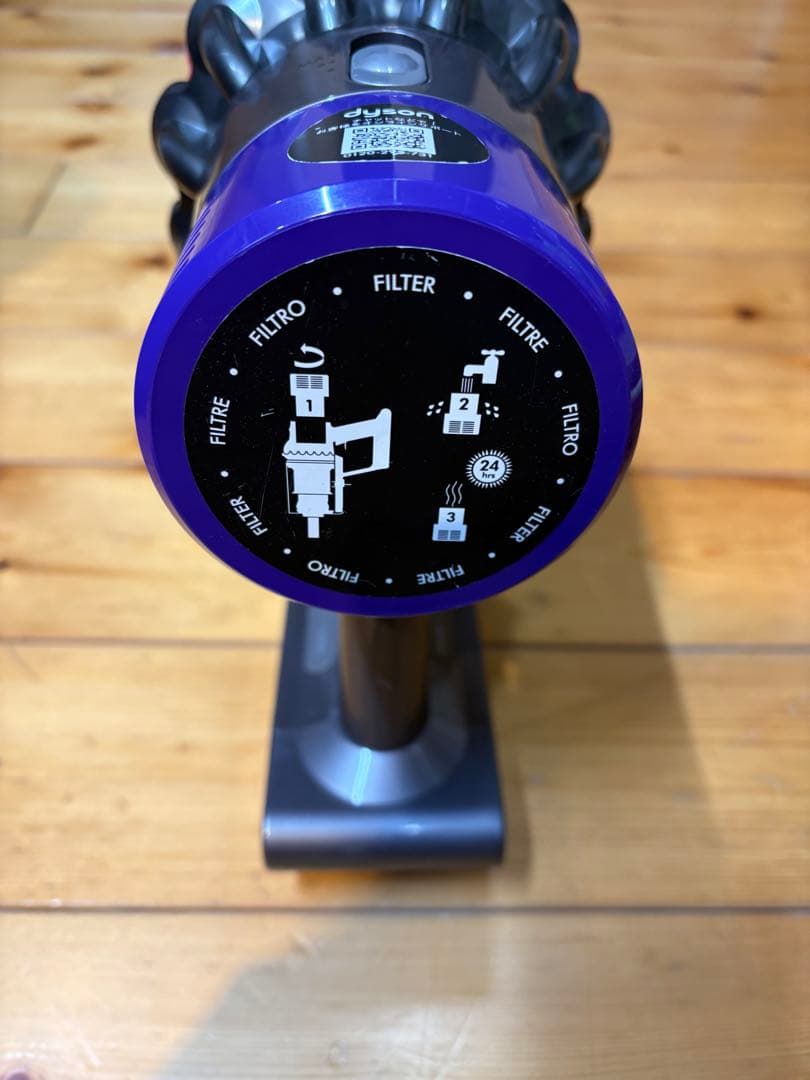 ダイソン Dyson V10（SV12） 動作確認済み　付属品付き