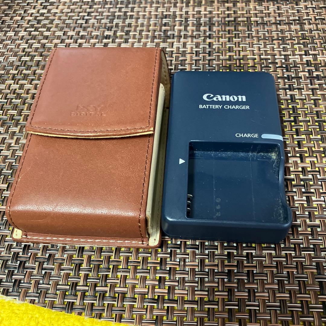 Canon IXY Digital 210 IS ゴールド