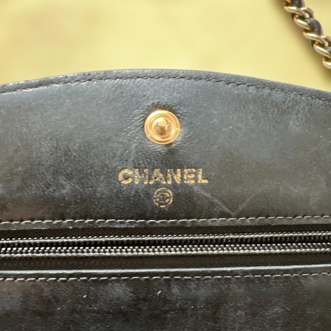 CHANEL シャネル　チェーンウォレット　キャビアスキン　【正規リペア済】