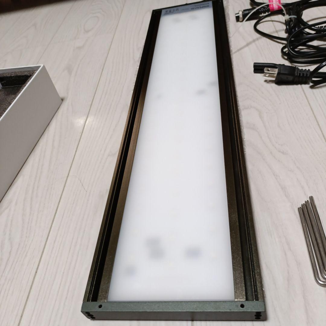 WRGB2 Pro LED水槽ライト