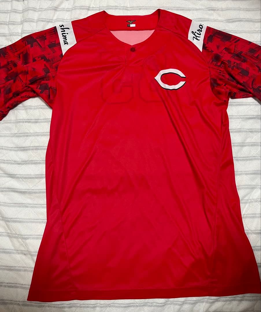 元広島東洋カープ赤塚健利投手　レプリカユニフォーム　プロコレ練習用Tシャツセット