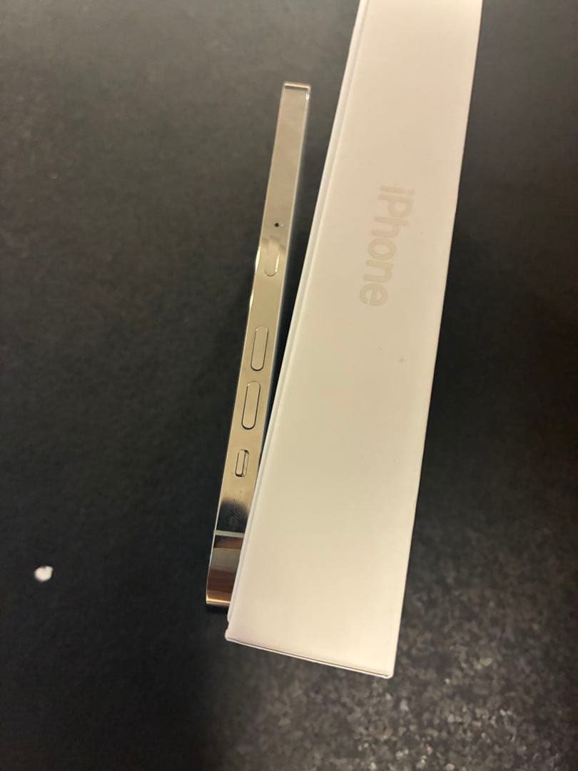 【Aoisoraさん専用】iPhone14 pro 256GB シルバー　美品