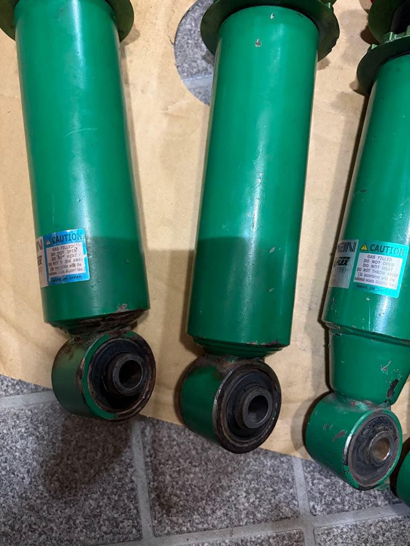 JZX110 SXE10 アルテッツァ　17クラウン　車高調　テイン