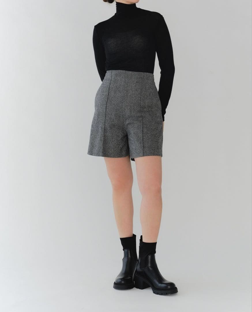 yori2025AW ウールショートパンツ　38新品未使用