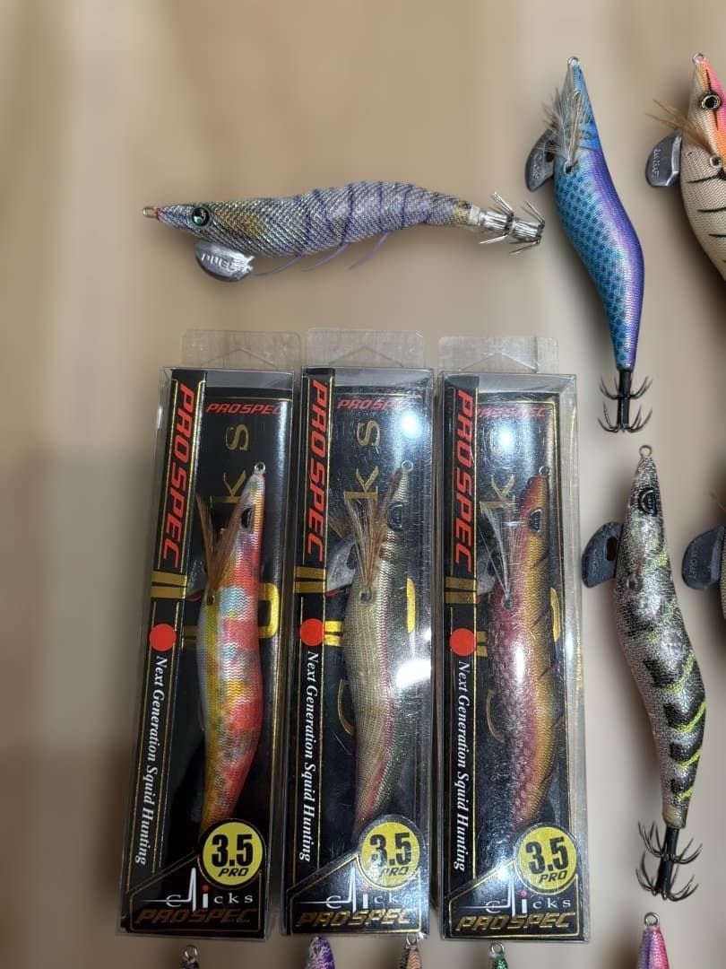 エギ・餌木 32本セット クロノ　エギ王　パタパタ　エギシャープ　餌木邪　等