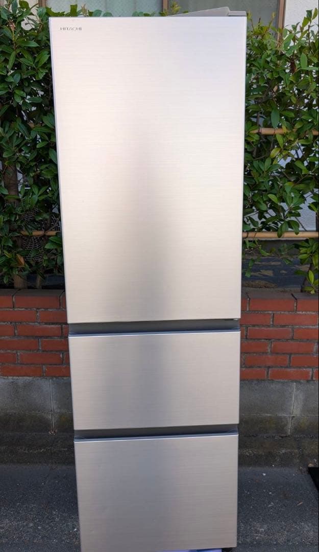 ＊東京都付近取引限定＊日立 R-V32RV 冷凍冷蔵庫　315L 2022年