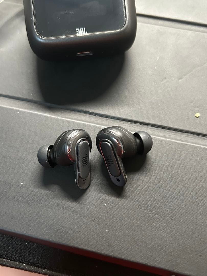 イヤホン JBL tour pro 3