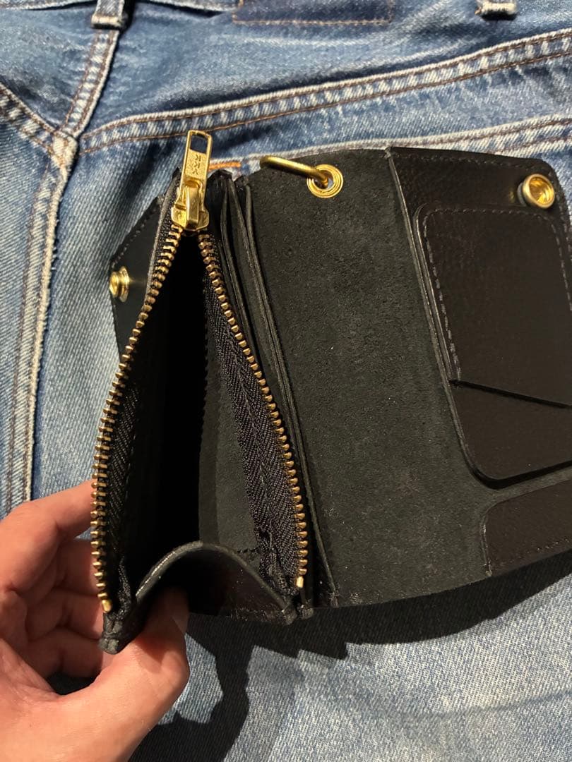 トラッカーウォレット　ミドル　イタリアンレザー　シュリンク　クロスボール