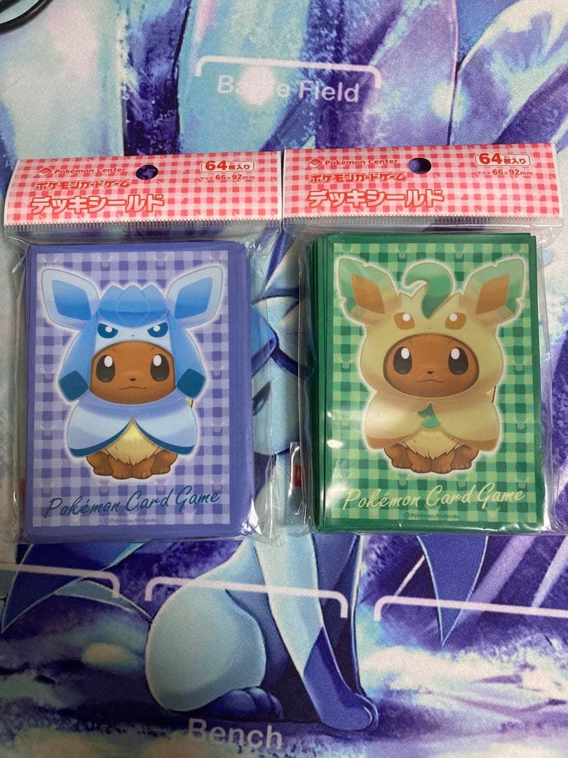 【新品未使用】ポンチョを着たイーブイ　グレイシア　リーフィア　デッキシールド