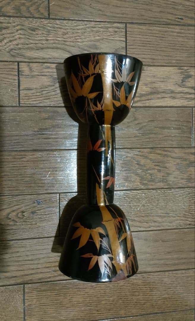 小鼓 皮2枚 胴2つ 紐2組 箱