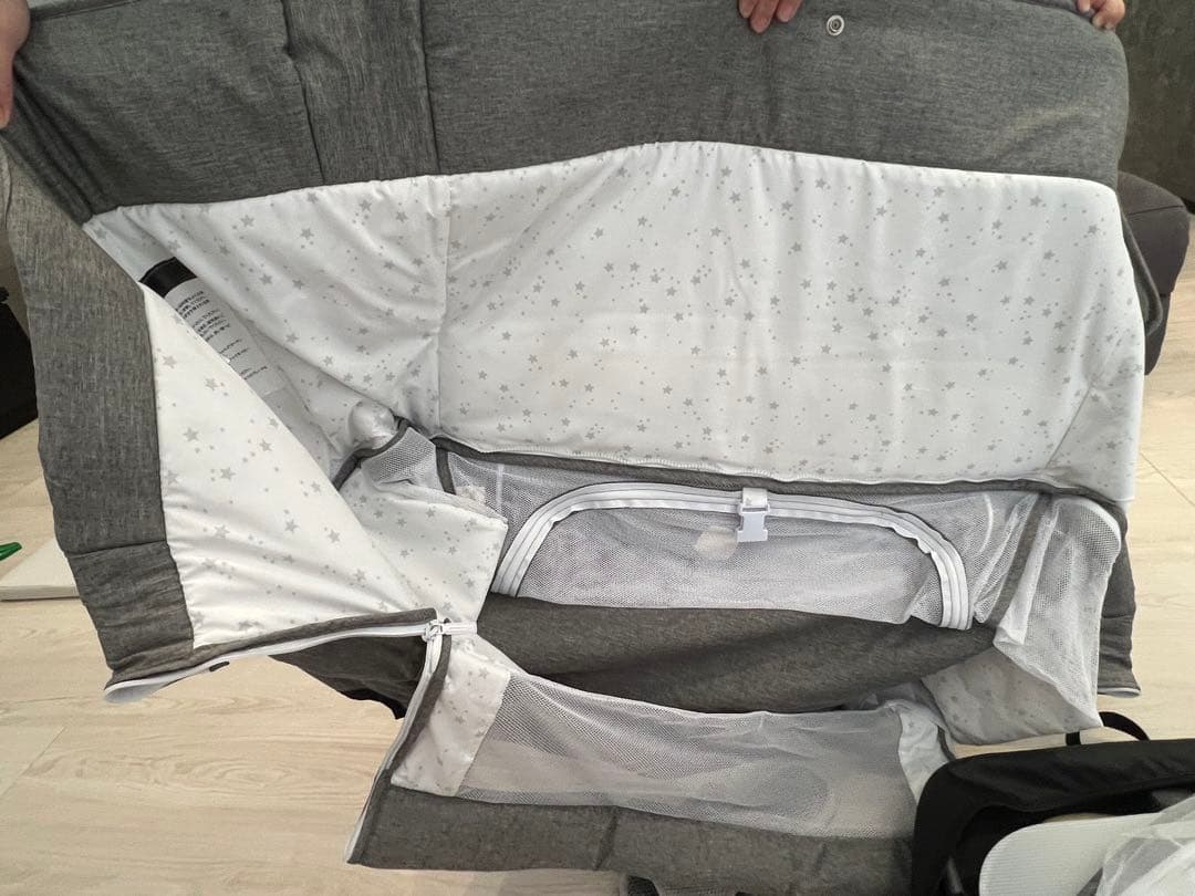 ズーブリー　ベビーベッド