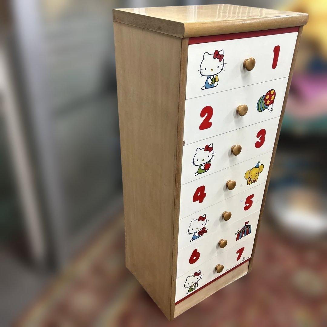 ハローキティ　木製タンス　レトロ　サンリオ　昭和レトロポップ　くろがね　チェスト