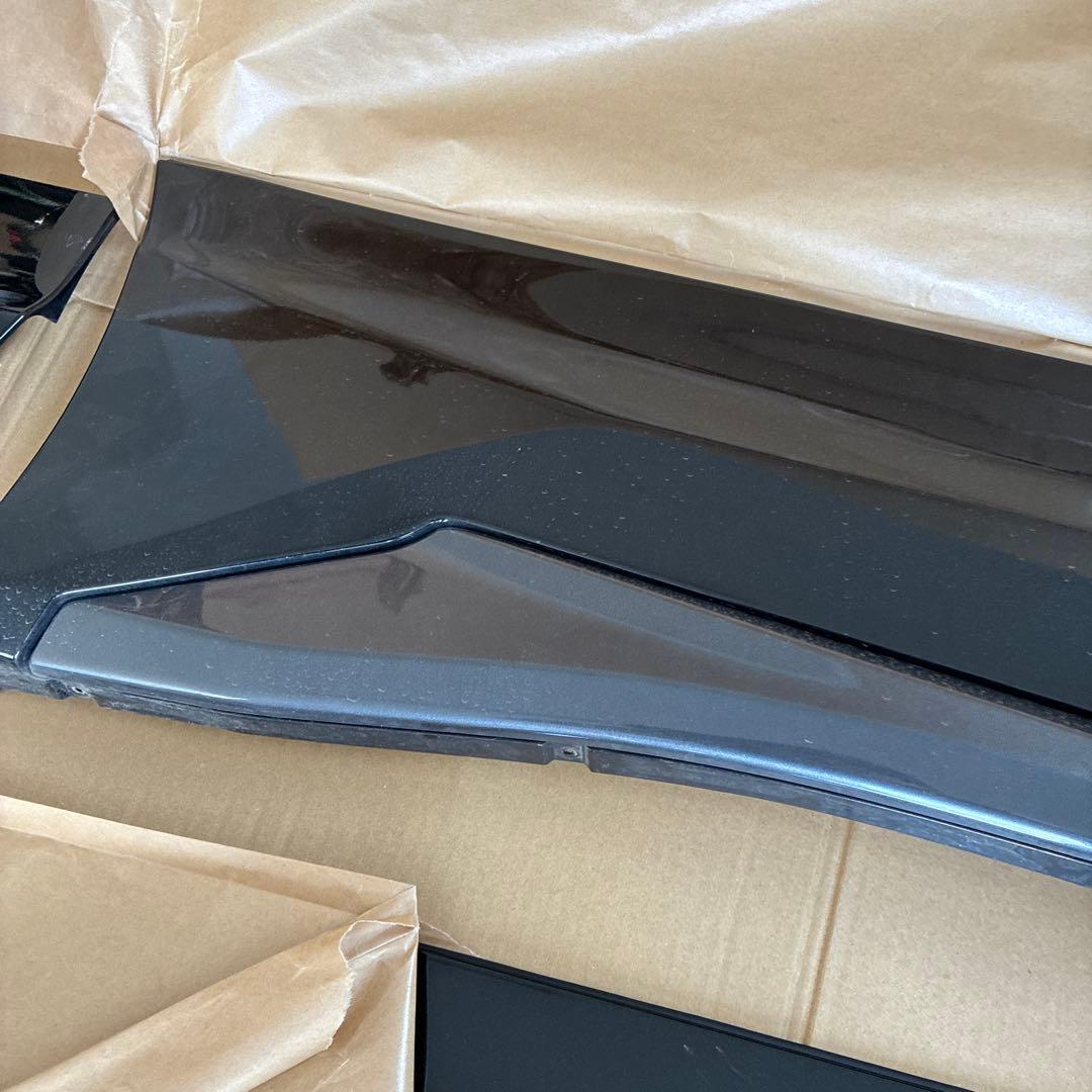 トヨタハリアー80系モデリスタ、サイドスカート、ブラックパール219送料込み