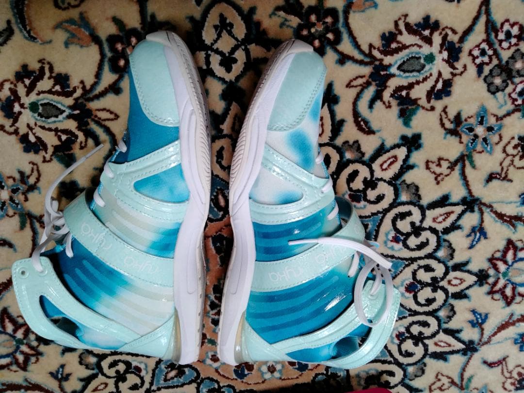 ちびた　ライカ　レディス　フィットネスシューズ　US 7 1/2（24㎝）