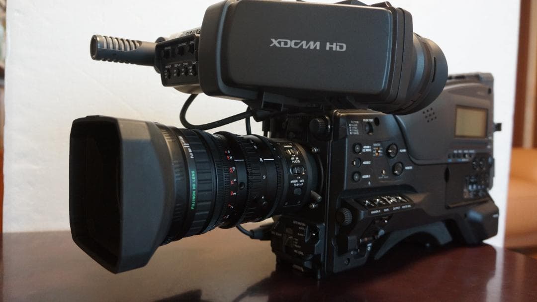 業務用ビデオカメラ XDCAM 2/3インチPMW350K16倍レンズ付