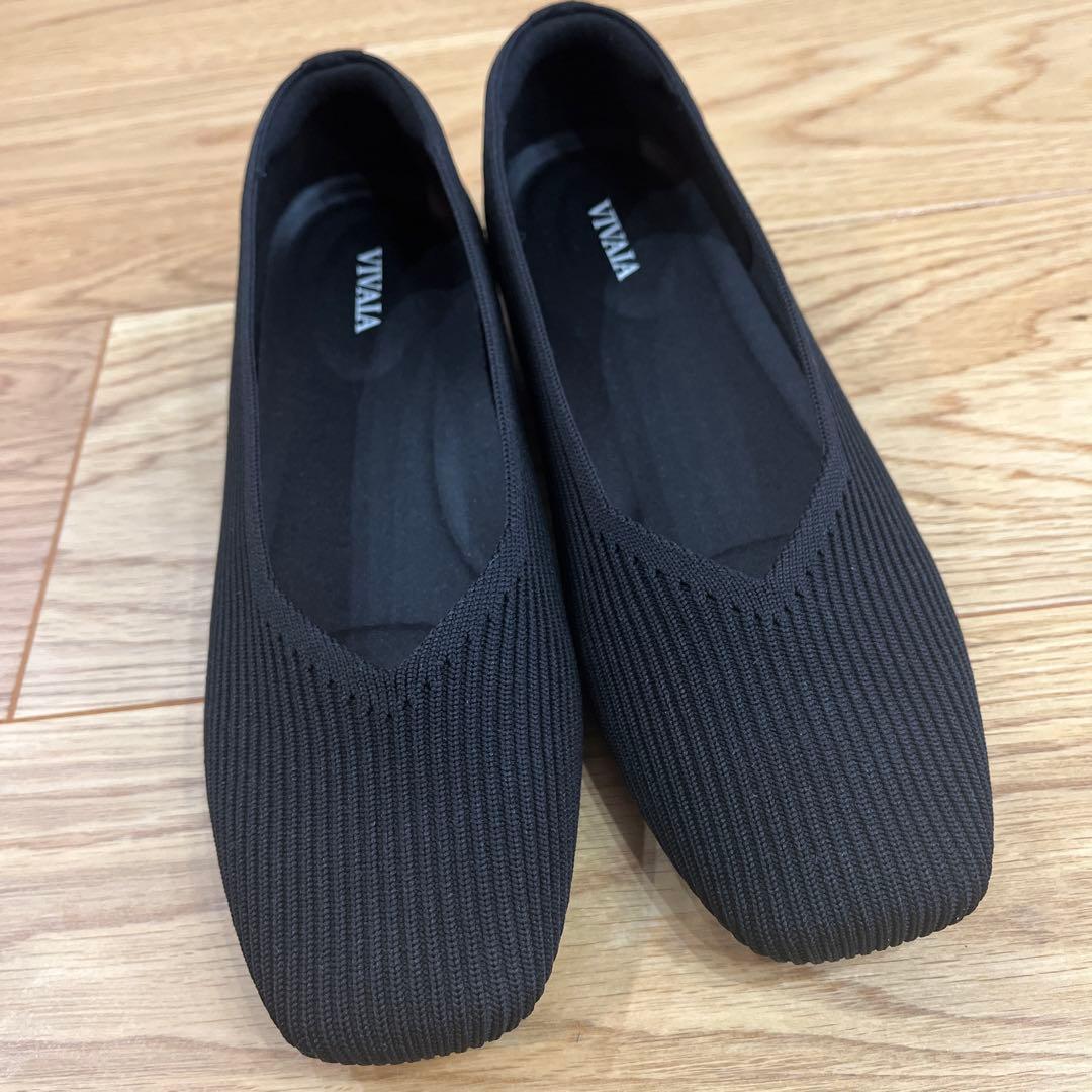 【VIVAIA】 スクエアトゥ クラシックシリーズ フラットシューズ