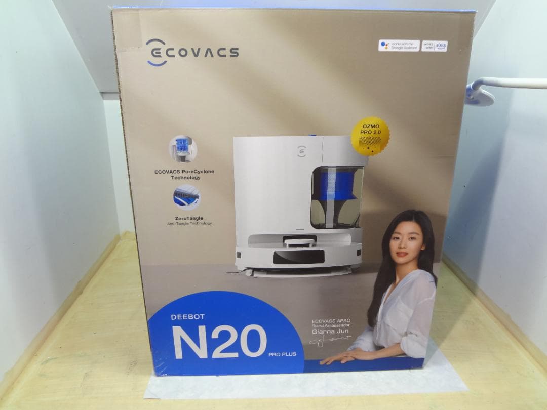 ✨美品✨　DEEBOT ProPlus 自動掃除機 ロボット掃除機本体　白