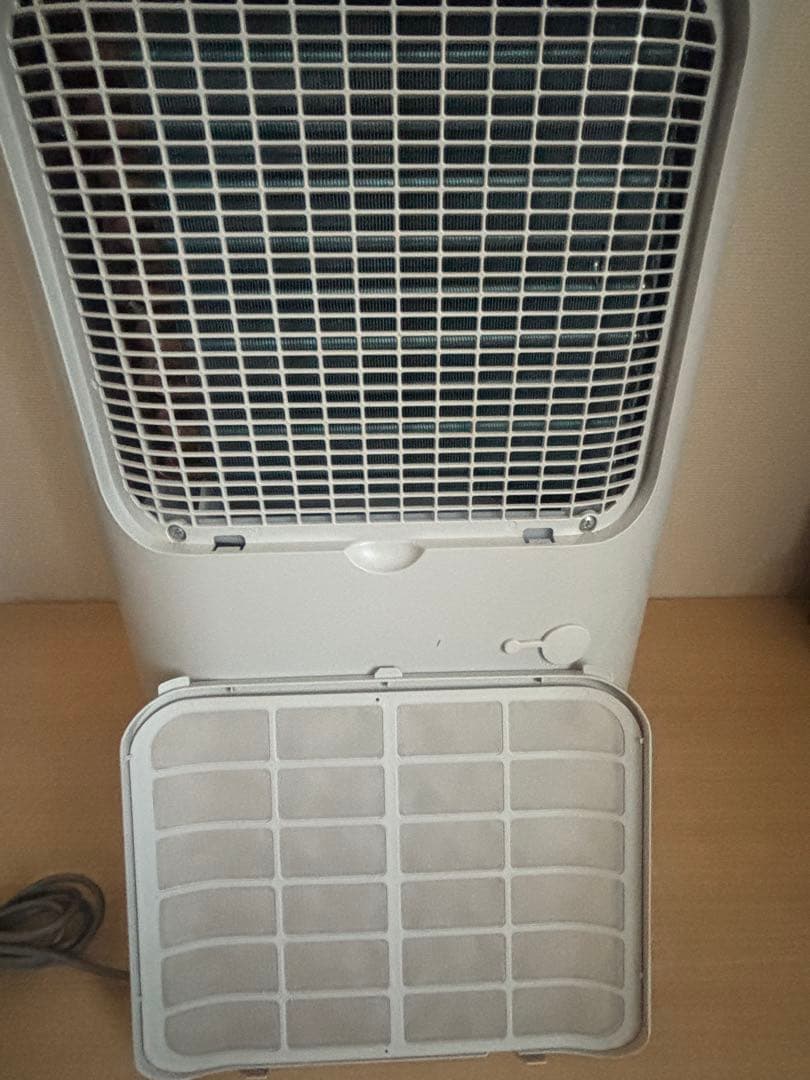 SHARP 衣類乾燥　除湿機　CV-C140