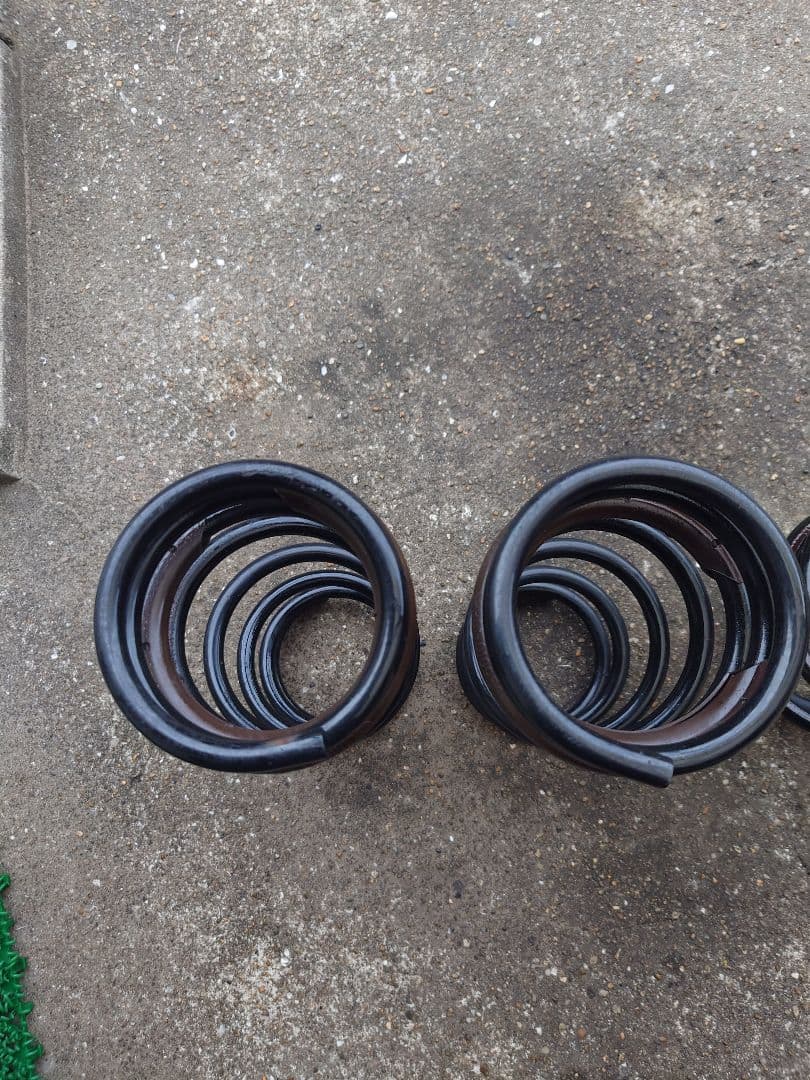 連休セール中！MK32S用 RSR TI2000ダウンサス1台分セット