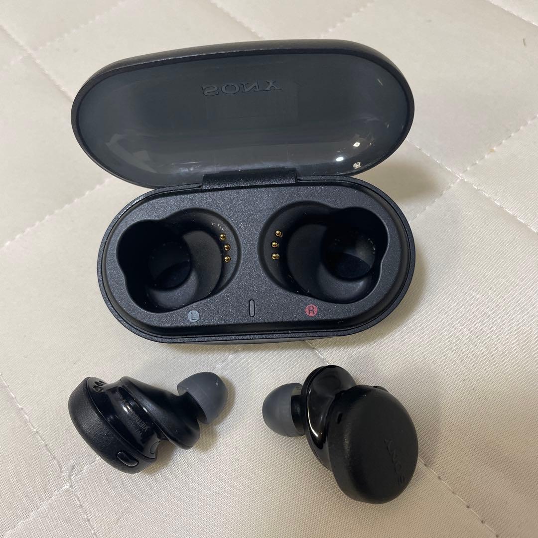 SONY ワイヤレスイヤホン ブラック 重低音モデル　充電ケース付き