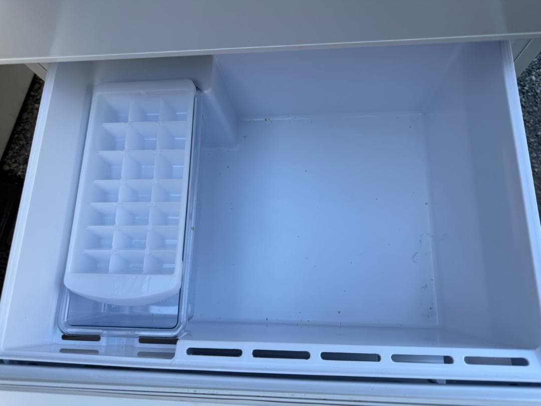 美品 AQUA 冷蔵庫 AQR-27N2(W) 270L 2024年モデル