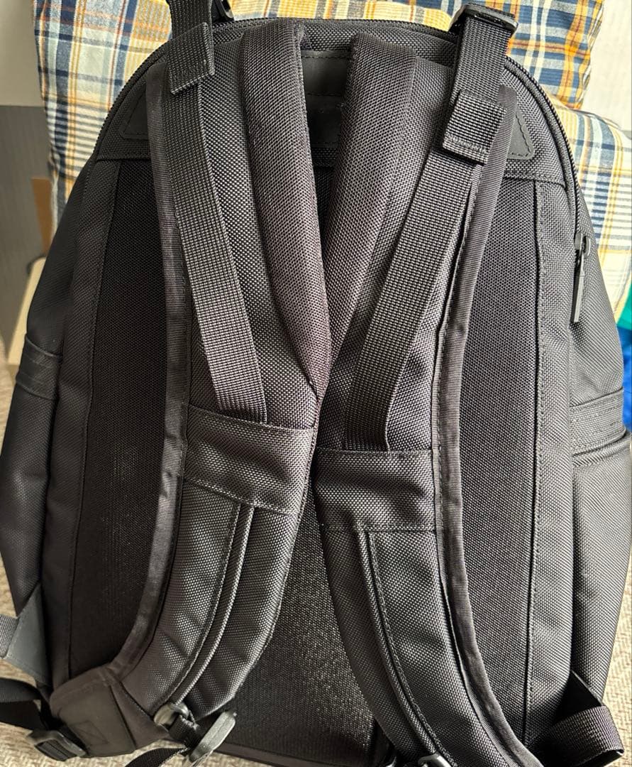 MONOLITH モノリス　美品　BACKPACK PRO 23L