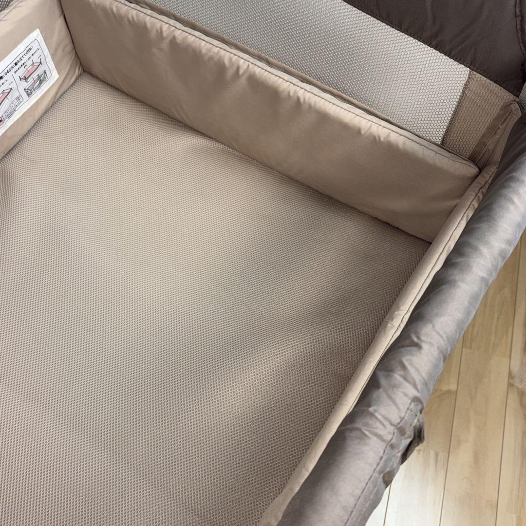 Aprica アップリカ　ココネル エアー ベビーベッド