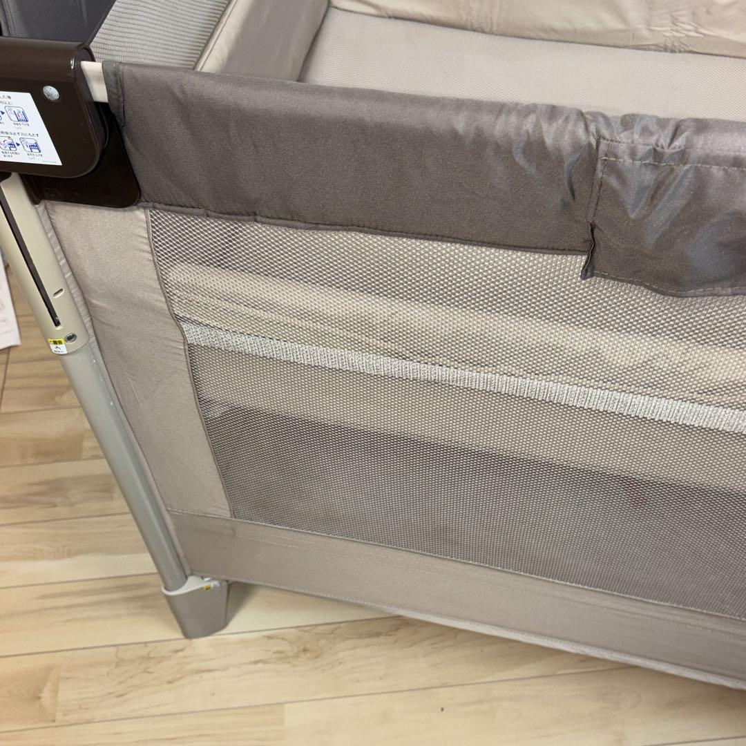 Aprica アップリカ　ココネル エアー ベビーベッド