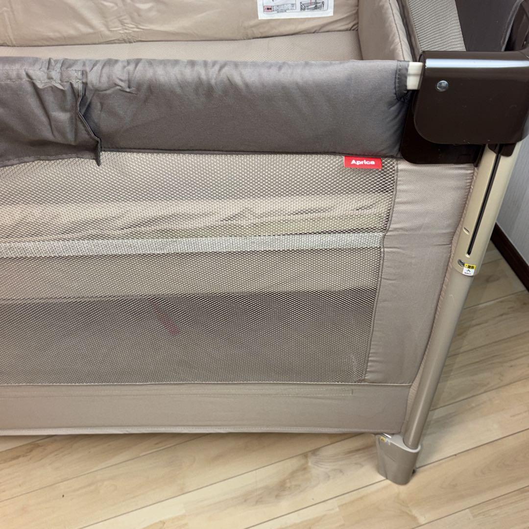 Aprica アップリカ　ココネル エアー ベビーベッド