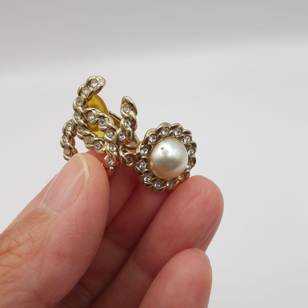 Myday公式アカウント01様★ CHANEL　シャネルイヤリング　片方