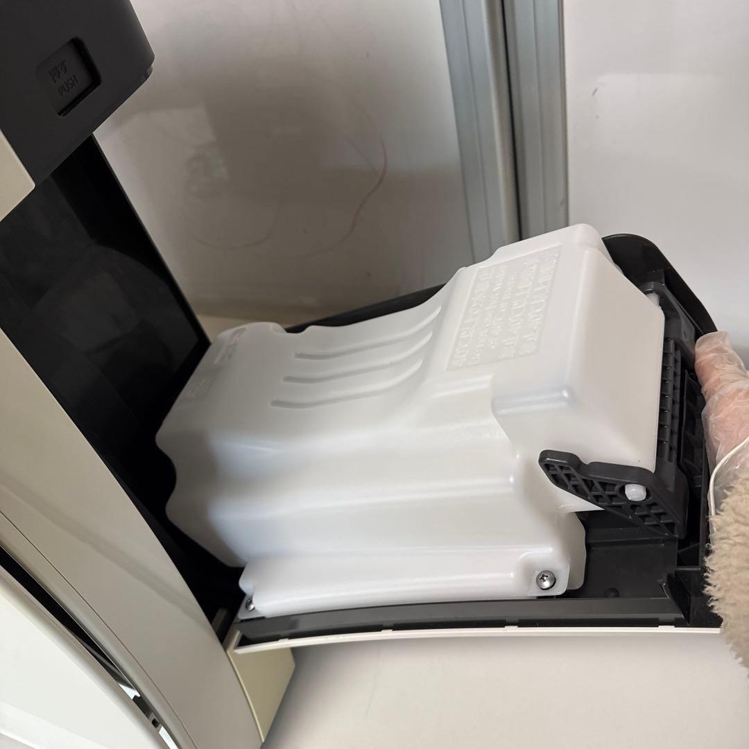 Panasonic 加湿空気清浄機ナノイーX（2018年製）F-VC70XR-W