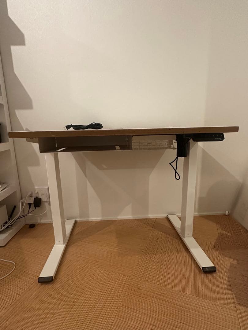 【美品】FLEXISPOT 電動スタンディングデスク EF1