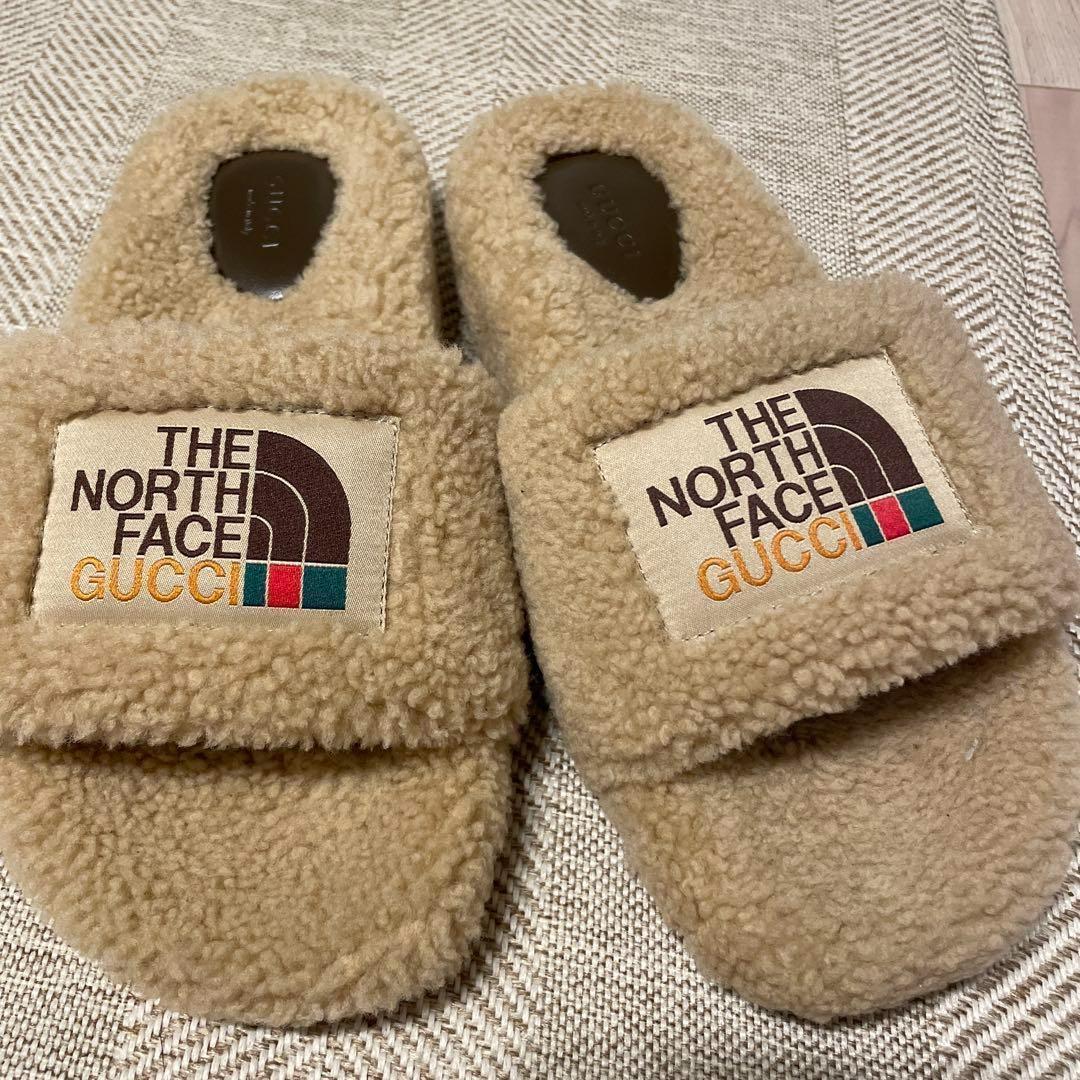 新品　GUCCI The north face 22SS ロゴ ボア サンダル