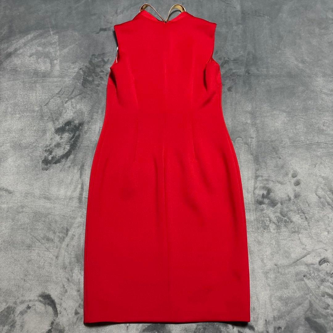 【新品】  膝丈ワンピース 金装飾