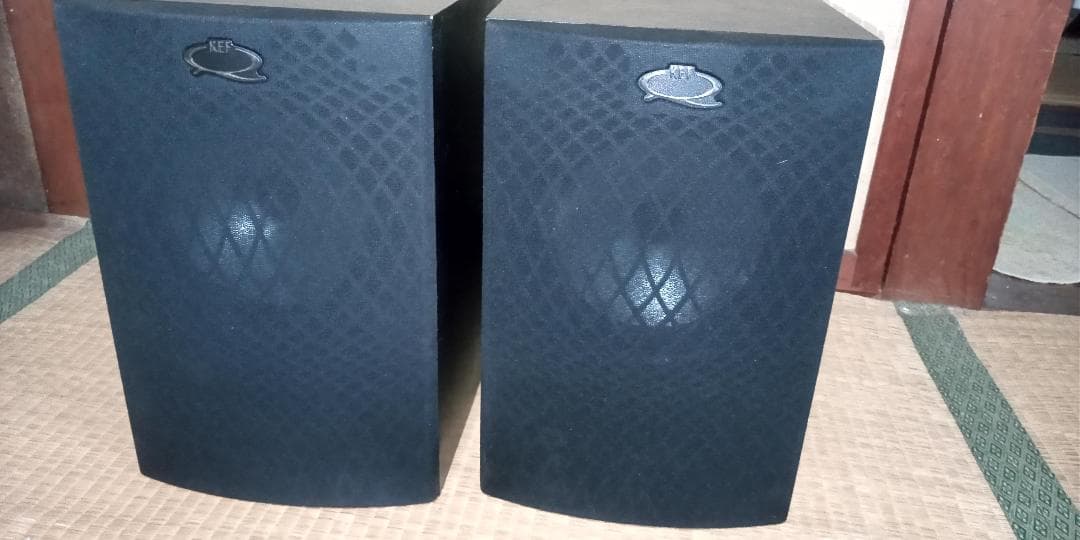 KEF Q15.2 スピーカー