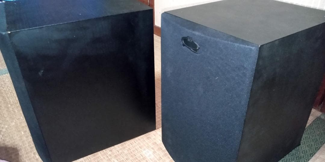 KEF Q15.2 スピーカー