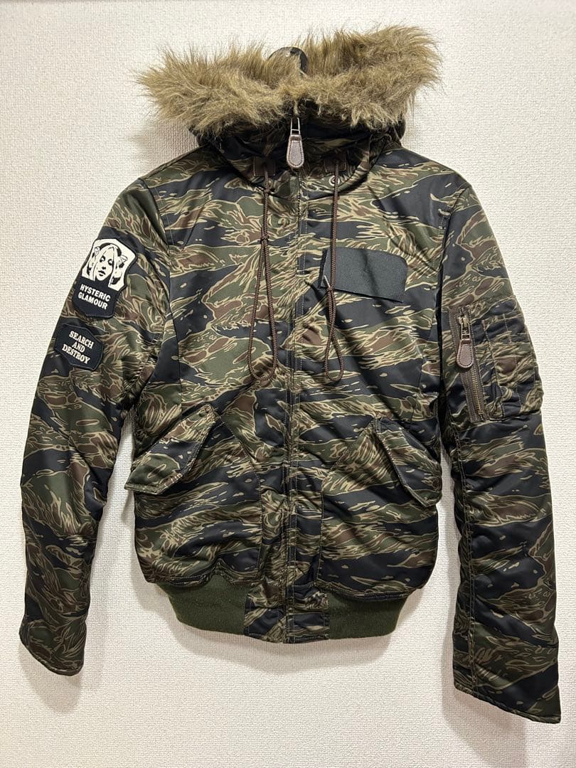 Hysteric glamour ヒステリックグラマー　プリマロフト　ダウン迷彩